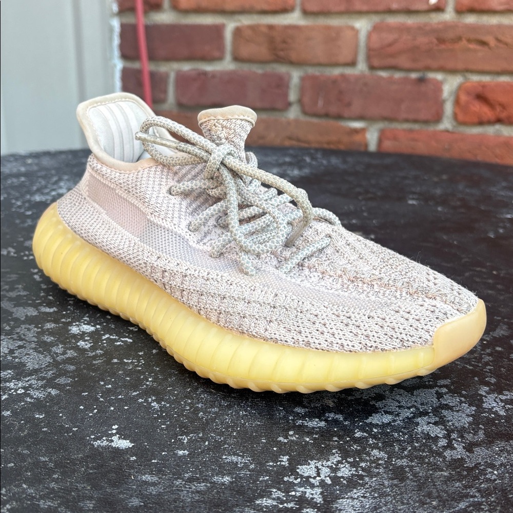 Yeezy Kids Neutral Knit Athletic Sneakers with Yellow Sole use 5.5 - Picture 4 of 8
